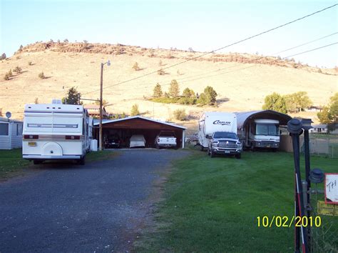 Glenna's memories: Camping near Prineville ORegon on Crooked River