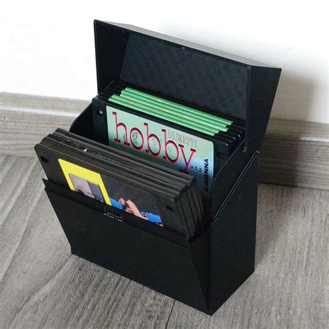 3.5" Floppy Disk Storage Box by Vesa | Download free STL model ...