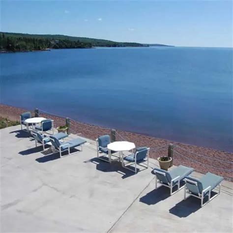 Grand Marais Hotels & Lodging | North Shore Visitor