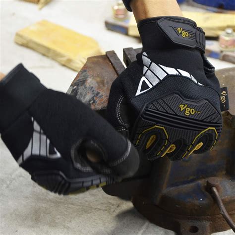 Work Gloves Are Essential – Hardhats & Tools