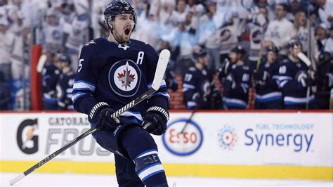 "Seem like a little bit of fresh start" - Mark Scheifele excited for a new time at Winnipeg Jets ...