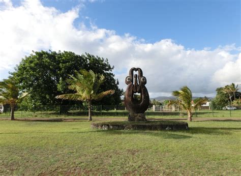 SHOTs rambling the World: Hanga Roa (Easter Island)