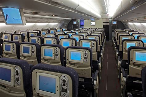Airbus A380 Widescreen Wallpaper: Airbus A380 Economy Cabin Interior