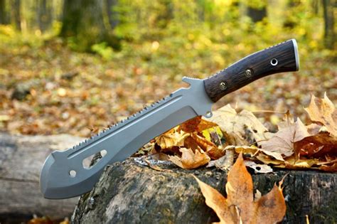 Machete Knife | 9 Awesome Types of Machetes