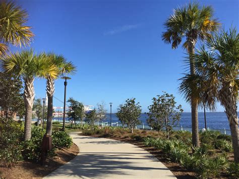 Walking Paths in Pensacola | Outdoor Gulf Coast of Northwest Florida