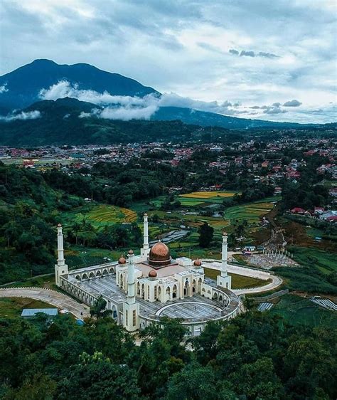 7 Potret Megahnya Islamic Center Padang Panjang Sumbar - Sering Jalan