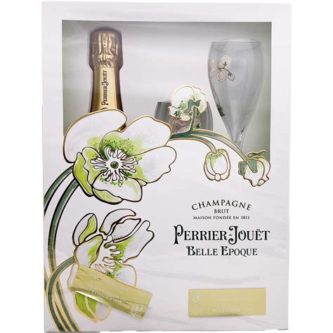 Perrier-Jouet Belle Epoque Gift Set with 2 Glasses | GotoLiquorStore