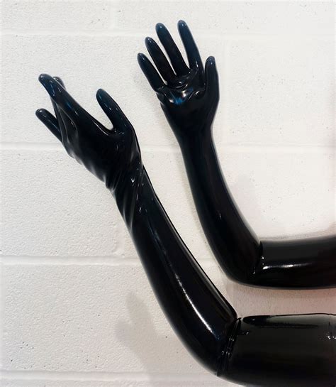 Black latex gloves – Artofit