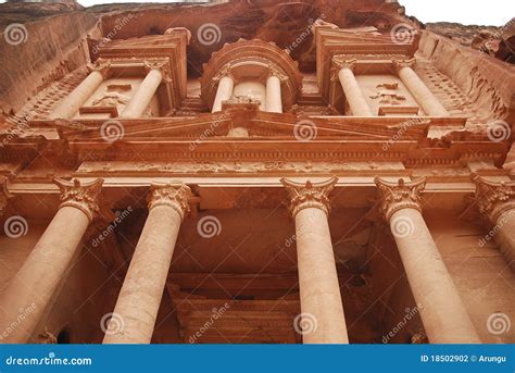 The Treasury Building In Petra Stock Photo - Image of monastery ...