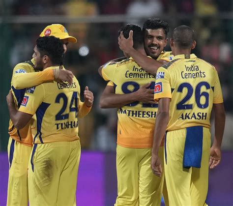 Some of the CSK players celebrate after an hard-fought win | ESPNcricinfo.com