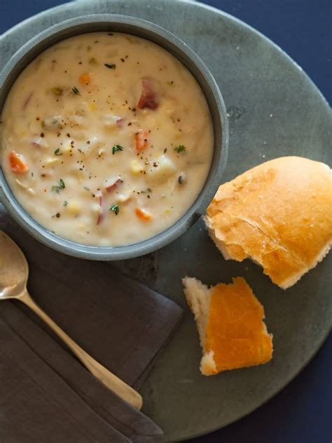 Thick New England Clam Chowder Recipe - Pioneer Woman Sheets