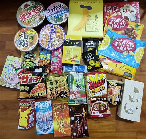 [Thanks] u/verand for this amazing box of snacks from Japan to Singapore! : r/snackexchange