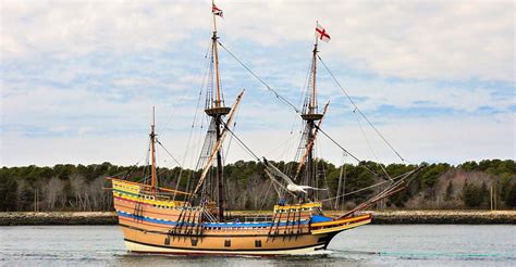 Today Is Anniversary of Pilgrims Setting Sail On Mayflower - AltonMo.com