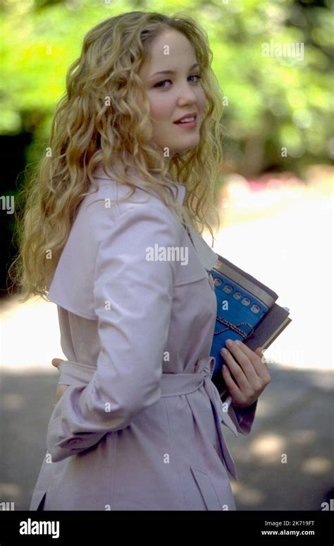 Erika christensen swimfan 2002 hi-res stock photography and images - Alamy