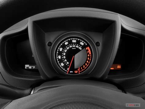 2010 Scion xD: 11 Interior Photos | U.S. News