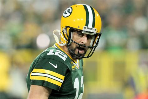 Aaron Rodgers Shows off Crazy Quarantine Beard While Introducing Max Homa (VIDEO)