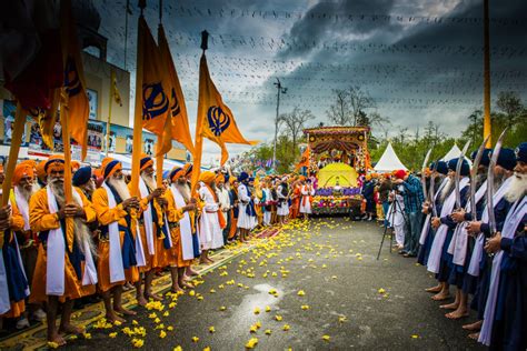 Here Comes the Vaisakhi Parade! - Discover Surrey