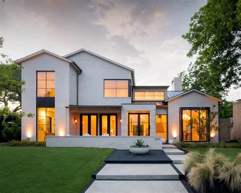 California-modern meets Texas in this absolutely gorgeous Dallas home