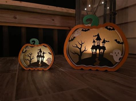 15 Awesome Last Minute Halloween Decorations For Your Home