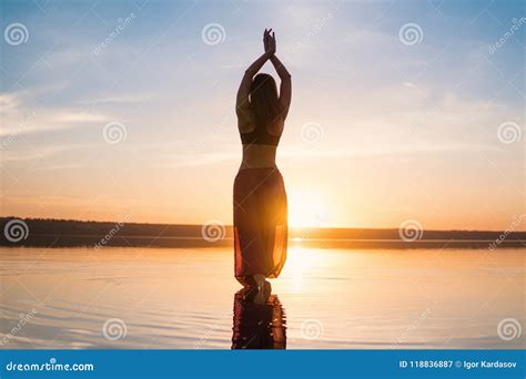 Silhouette Yoga Woman on the Beach at Sunset. Stock Image - Image of prayer, relax: 118836887