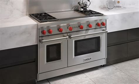 48" Gas Range 4 Burner Infrared Dual Griddle Wolf Rangetop