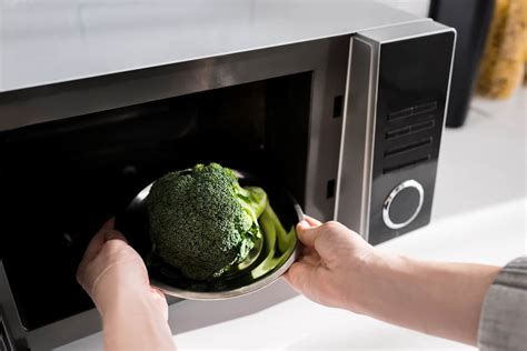 Can You Put Stainless Steel In The Microwave? - Foods Guy