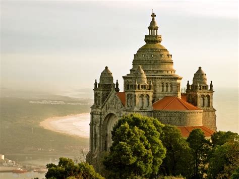 Viana do Castelo - Basílica de Santa Luzia / LUIS FELICIANO | Places to ...