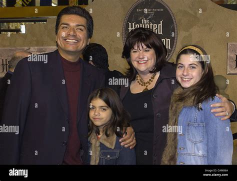 George lopez and family hi-res stock photography and images - Alamy