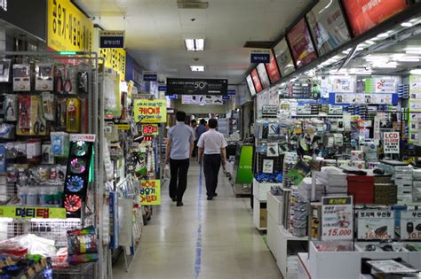 Yongsan Electronics Market | koreatourinformation.com