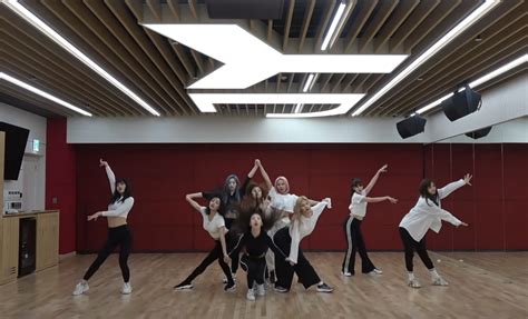 TWICE’s “Fancy” dance practice is synchronized and scientific – Asian Junkie