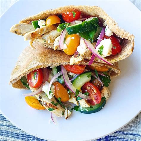 Best Greek Salad Pita Pockets with Grilled Chicken Recipe-How to Make ...