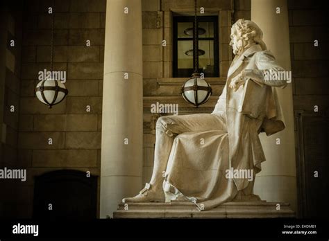 Statue of Thomas Jefferson at Missouri History Museum Stock Photo - Alamy