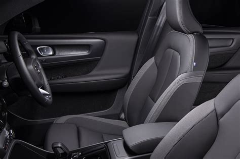 Volvo C40 Interior Images & Photos - See the Inside of the Latest Volvo ...