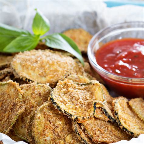 Oven Baked Zucchini Chips