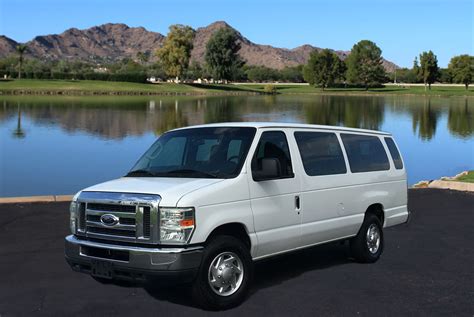 Ford-15-Passenger-Van-Featured - PHOENIX DISCOUNT Van & SUV Rental