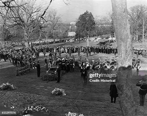 John F Kennedy Burial Site Photos and Premium High Res Pictures - Getty ...