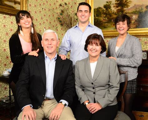 Mike Pence family, wife, children, parents, siblings