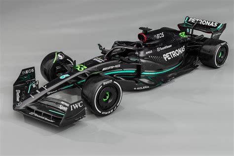 Shelia Reed Kabar: Mercedes Amg Petronas F1 News Now