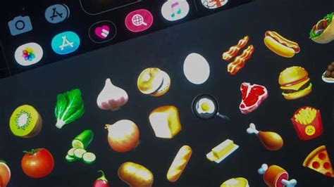 PSA: New food emoji are coming [Updated]