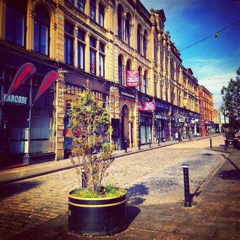 Life in Northern Towns : Burnley, Lancashire