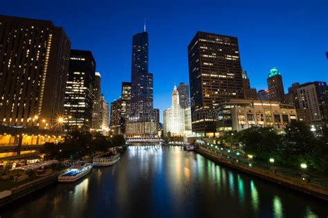 Night at Riverwalk Park in Downtown Chicago, Illinois Editorial Image - Image of night, downtown ...