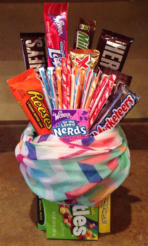 DIY Candy box | Diy candy, Candy, Candy boxes