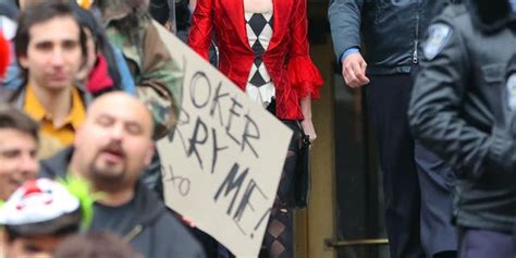 Lady Gaga spotted for first time in costume as Harley Quinn on NYC 'Joker' sequel set | Fox News