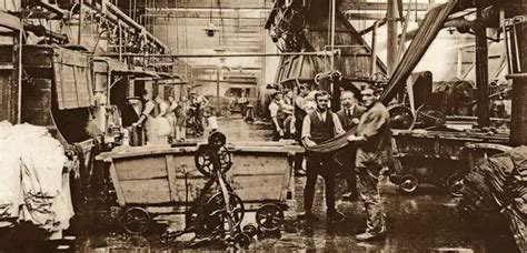 The Industrial History of Bradford – Historic England photos and gallery