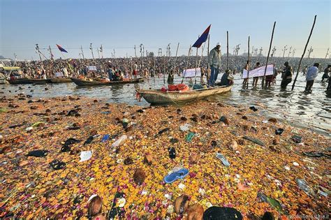 Recycling Plastic Waste in India to Build Roads - The Borgen Project