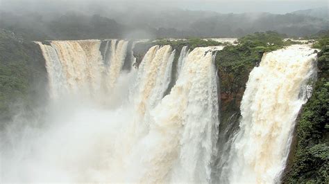 Jog Falls, One Of The 10 Best Places To Revisit In India During Monsoon