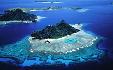 Coral Reef, Lakshadweep - the beauty under the surface | Places to travel, Breathtaking places ...