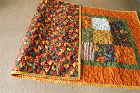 SunShine Sews...: Fall Table Runners