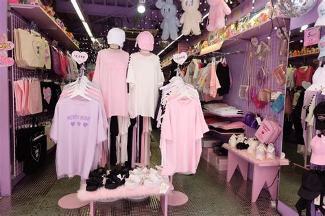 Tokyo's CHEAP But Super CUTE Fashion Stores | OTAKU IN TOKYO