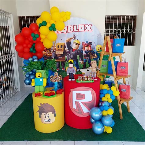 Tips Memilih Dekorasi Ulang Tahun Tema Roblox yang Unik dan Meriah - Dekorasiana.Com | Dekorasi ...